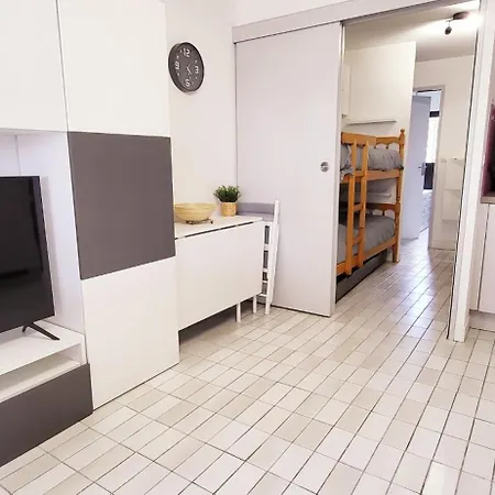 Apartamento Un Jardin A 200m Et Commerces *