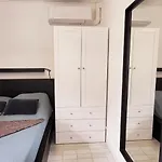 Ein Garten In Strand- Und Einkaufsnähe Entspannung Nur 200 M Vom Apartment Le Grau-du-Roi