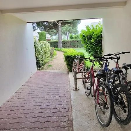 Un Jardin A 200m Et Commerces Apartman